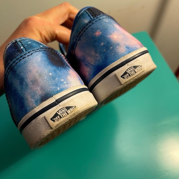 Vans Galaxy Print Low Top - Women’s 7.5 - Picture 6 of 7